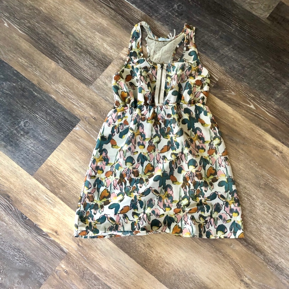 Colorful mini dress with lace Racer back